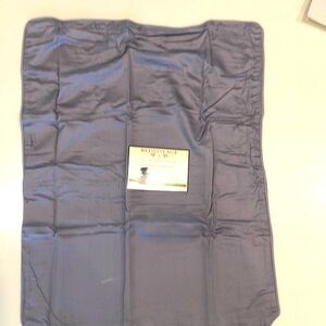 NWT BedVoyage Bamboo set of 2 Pillow Shams in Standard